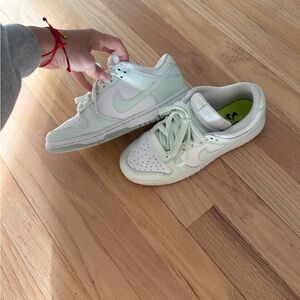 Mint green Nike dunks